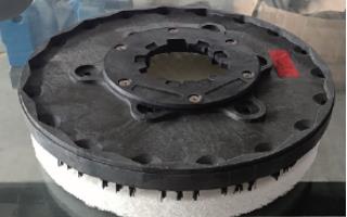 洗地機(jī)更換刷盤